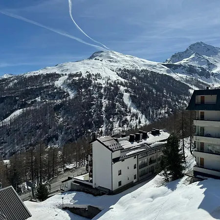 Hostdomus - Red * Sestriere